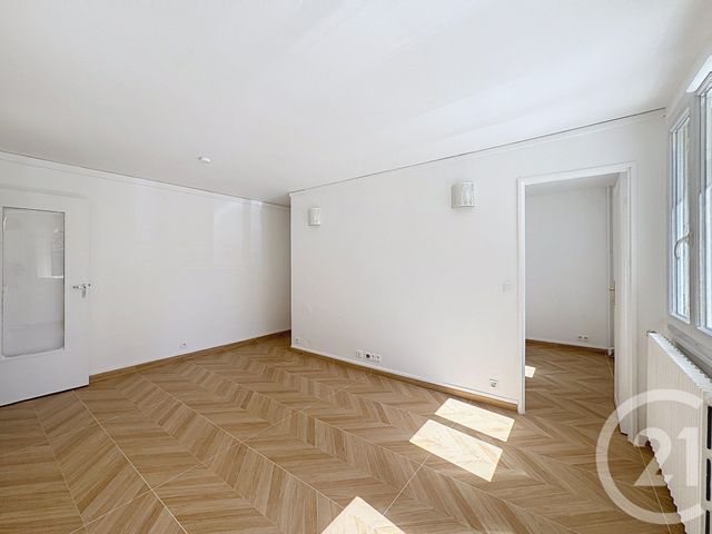 Appartement F3 à louer - 3 pièces - 51.49 m2 - VITRY SUR SEINE - 94 - ILE-DE-FRANCE - Century 21 Raspail