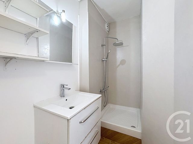 Appartement F3 à louer - 3 pièces - 51.49 m2 - VITRY SUR SEINE - 94 - ILE-DE-FRANCE - Century 21 Raspail
