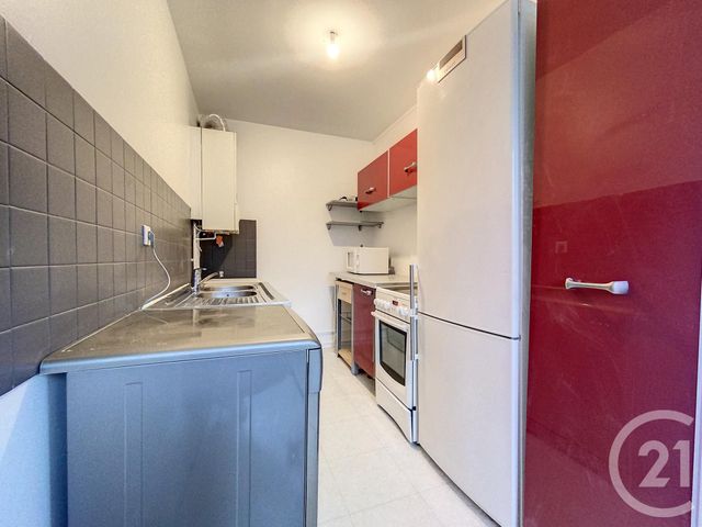 Appartement F2 à louer - 2 pièces - 48.77 m2 - IVRY SUR SEINE - 94 - ILE-DE-FRANCE - Century 21 Raspail