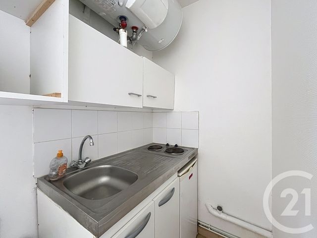 Appartement Studio à louer - 1 pièce - 15.73 m2 - IVRY SUR SEINE - 94 - ILE-DE-FRANCE - Century 21 Raspail
