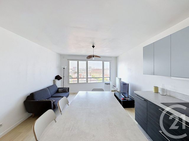 Appartement F4 à louer - 4 pièces - 73.35 m2 - IVRY SUR SEINE - 94 - ILE-DE-FRANCE - Century 21 Raspail
