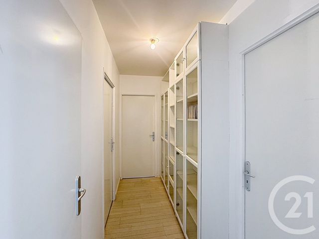 Appartement F4 à louer - 4 pièces - 73.35 m2 - IVRY SUR SEINE - 94 - ILE-DE-FRANCE - Century 21 Raspail