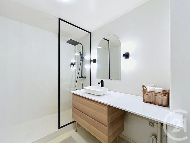 Appartement F3 à louer - 3 pièces - 69.27 m2 - VITRY SUR SEINE - 94 - ILE-DE-FRANCE - Century 21 Raspail