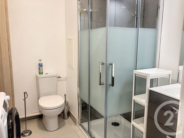 Appartement Studio à louer - 1 pièce - 28.77 m2 - VITRY SUR SEINE - 94 - ILE-DE-FRANCE - Century 21 Raspail