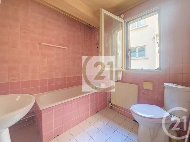 maison à vendre - 3 pièces - 74.01 m2 - IVRY SUR SEINE - 94 - ILE-DE-FRANCE - Century 21 Raspail