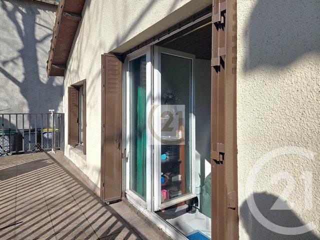 maison à vendre - 3 pièces - 74.01 m2 - IVRY SUR SEINE - 94 - ILE-DE-FRANCE - Century 21 Raspail