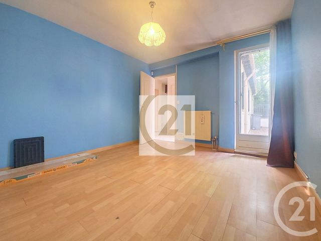 maison à vendre - 3 pièces - 74.01 m2 - IVRY SUR SEINE - 94 - ILE-DE-FRANCE - Century 21 Raspail