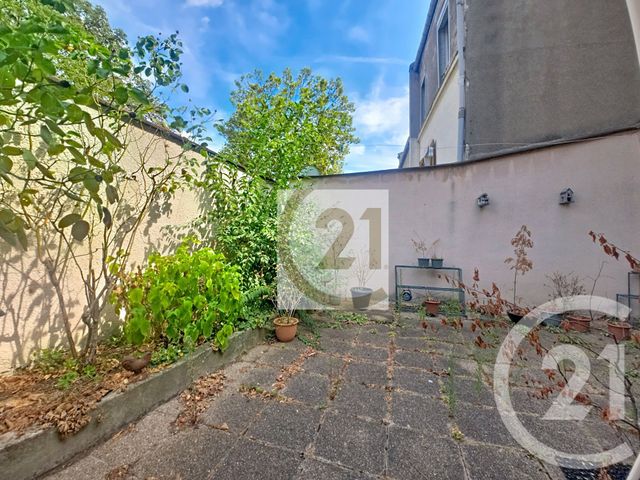 maison à vendre - 3 pièces - 74.01 m2 - IVRY SUR SEINE - 94 - ILE-DE-FRANCE - Century 21 Raspail
