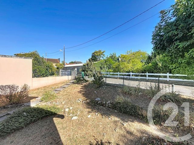 Appartement Studio à louer - 1 pièce - 14.31 m2 - CORBEIL ESSONNES - 91 - ILE-DE-FRANCE - Century 21 Raspail