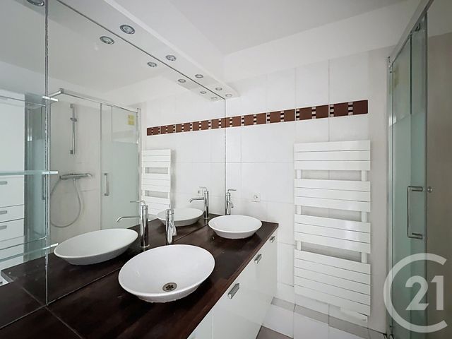 Appartement F3 à louer - 3 pièces - 66.98 m2 - IVRY SUR SEINE - 94 - ILE-DE-FRANCE - Century 21 Raspail
