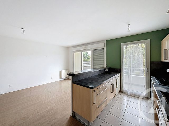 Appartement F3 à louer - 3 pièces - 66.98 m2 - IVRY SUR SEINE - 94 - ILE-DE-FRANCE - Century 21 Raspail