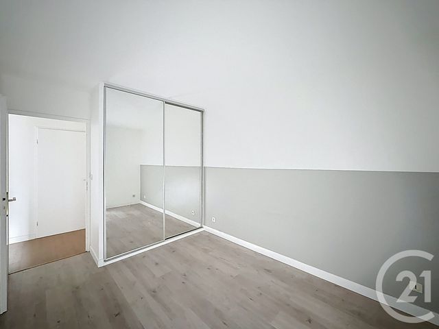 Appartement F3 à louer - 3 pièces - 66.98 m2 - IVRY SUR SEINE - 94 - ILE-DE-FRANCE - Century 21 Raspail