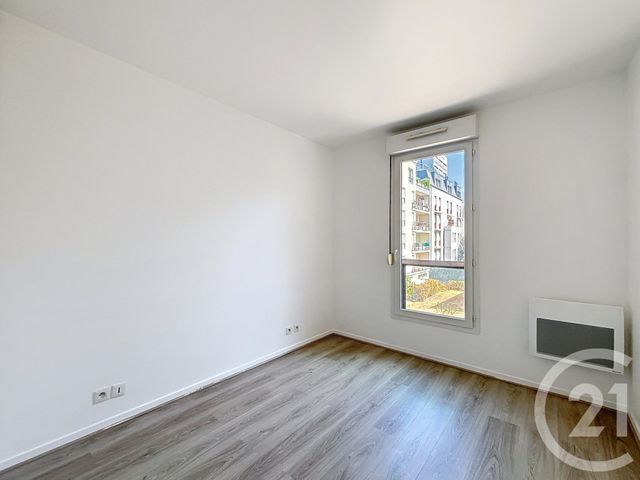 Appartement F2 à louer - 2 pièces - 44.83 m2 - IVRY SUR SEINE - 94 - ILE-DE-FRANCE - Century 21 Raspail