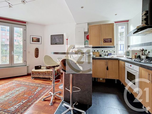 Appartement F2 à vendre - 2 pièces - 38.21 m2 - IVRY SUR SEINE - 94 - ILE-DE-FRANCE - Century 21 Raspail