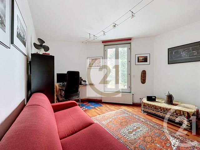 Appartement F2 à vendre - 2 pièces - 38.21 m2 - IVRY SUR SEINE - 94 - ILE-DE-FRANCE - Century 21 Raspail