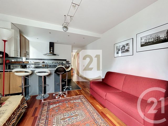 Appartement F2 à vendre - 2 pièces - 38.21 m2 - IVRY SUR SEINE - 94 - ILE-DE-FRANCE - Century 21 Raspail