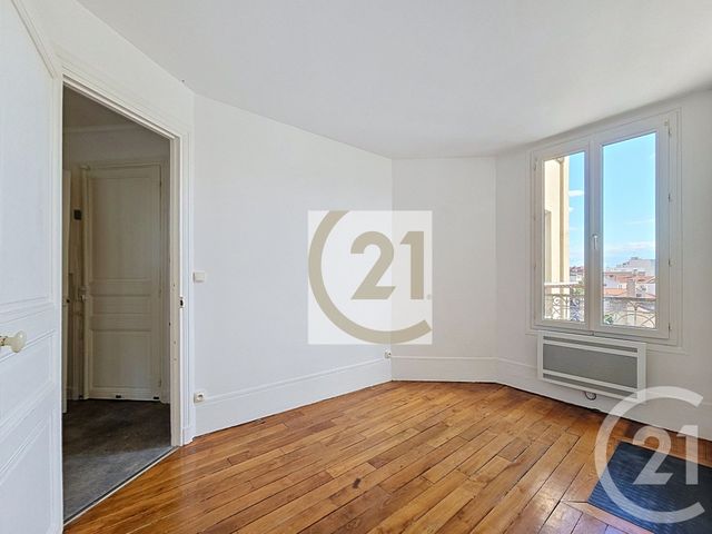 Appartement F2 à vendre - 2 pièces - 27.8 m2 - IVRY SUR SEINE - 94 - ILE-DE-FRANCE - Century 21 Raspail