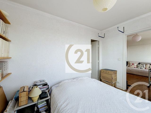 Appartement F2 à vendre - 2 pièces - 40.42 m2 - IVRY SUR SEINE - 94 - ILE-DE-FRANCE - Century 21 Raspail