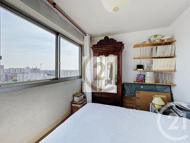 Appartement F2 à vendre - 2 pièces - 40.42 m2 - IVRY SUR SEINE - 94 - ILE-DE-FRANCE - Century 21 Raspail