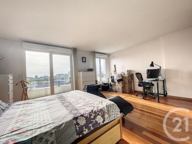 Appartement F4 à louer - 4 pièces - 106.63 m2 - IVRY SUR SEINE - 94 - ILE-DE-FRANCE - Century 21 Raspail