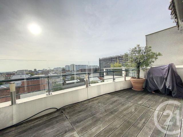 Appartement F4 à louer - 4 pièces - 106.63 m2 - IVRY SUR SEINE - 94 - ILE-DE-FRANCE - Century 21 Raspail