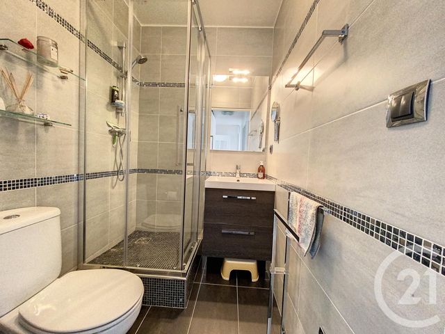 Appartement F4 à louer - 4 pièces - 106.63 m2 - IVRY SUR SEINE - 94 - ILE-DE-FRANCE - Century 21 Raspail