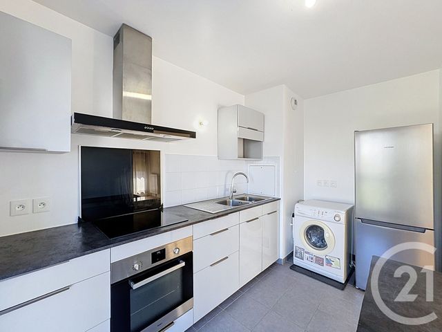 Appartement F3 à louer - 3 pièces - 66.3 m2 - IVRY SUR SEINE - 94 - ILE-DE-FRANCE - Century 21 Raspail