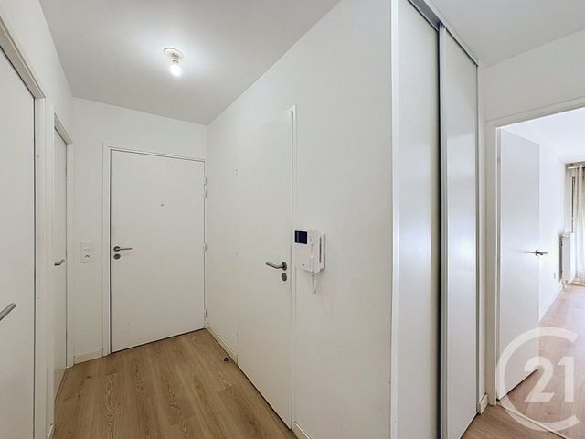 Appartement F3 à louer - 3 pièces - 66.3 m2 - IVRY SUR SEINE - 94 - ILE-DE-FRANCE - Century 21 Raspail