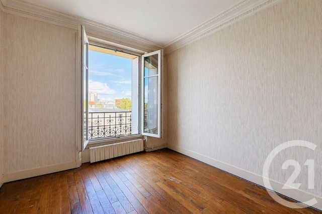 Appartement F2 à vendre - 2 pièces - 39.0 m2 - IVRY SUR SEINE - 94 - ILE-DE-FRANCE - Century 21 Raspail