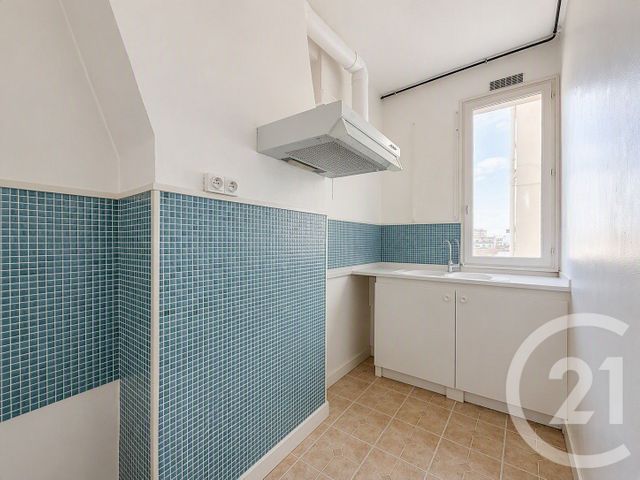 Appartement F2 à vendre - 2 pièces - 39.0 m2 - IVRY SUR SEINE - 94 - ILE-DE-FRANCE - Century 21 Raspail