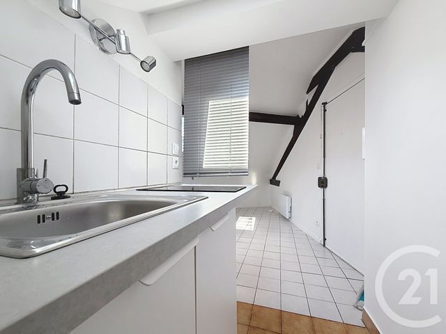 Appartement F1 à louer - 1 pièce - 13.64 m2 - IVRY SUR SEINE - 94 - ILE-DE-FRANCE - Century 21 Raspail