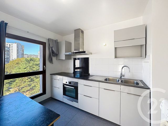 Appartement F3 à louer - 3 pièces - 66.3 m2 - IVRY SUR SEINE - 94 - ILE-DE-FRANCE - Century 21 Raspail