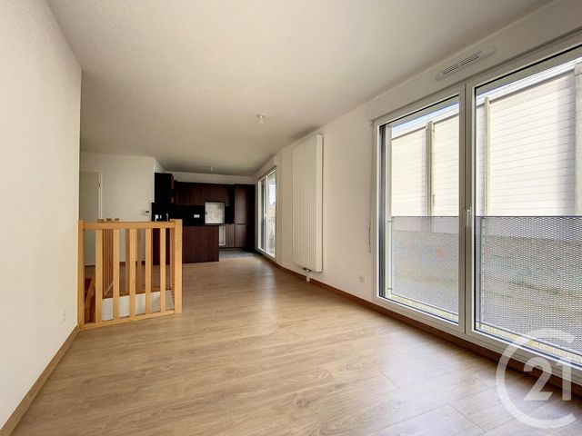 Appartement F3 à louer - 3 pièces - 70.75 m2 - IVRY SUR SEINE - 94 - ILE-DE-FRANCE - Century 21 Raspail
