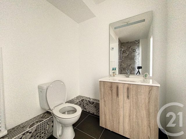 Appartement F3 à louer - 3 pièces - 70.75 m2 - IVRY SUR SEINE - 94 - ILE-DE-FRANCE - Century 21 Raspail