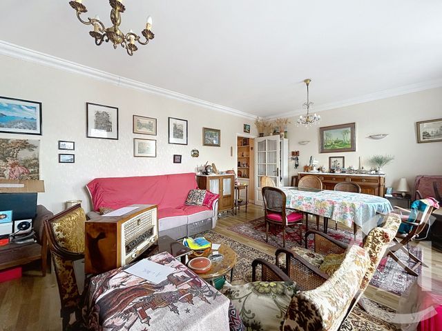 Appartement F3 à vendre - 3 pièces - 54.03 m2 - IVRY SUR SEINE - 94 - ILE-DE-FRANCE - Century 21 Raspail