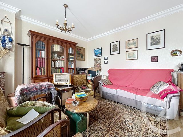 Appartement F3 à vendre - 3 pièces - 54.03 m2 - IVRY SUR SEINE - 94 - ILE-DE-FRANCE - Century 21 Raspail